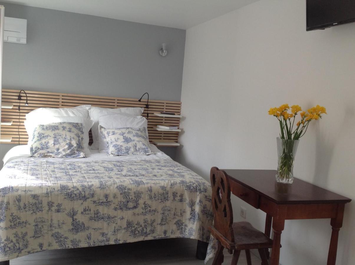 Chambre Double Avec Salle De Bain Privative Hendaye Luaran gambar